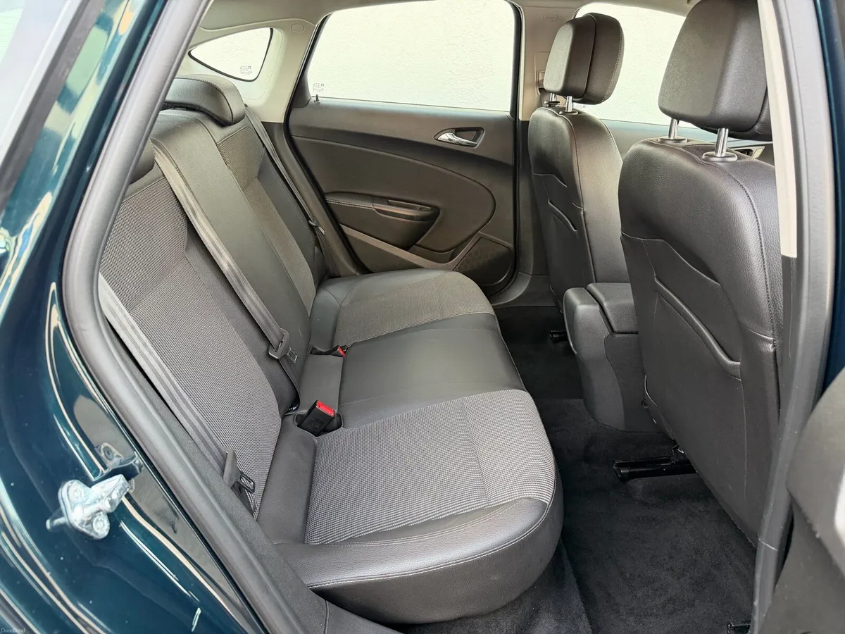 2015 Opel Astra 1.6 Diesel NCT- 07/27 - Image 6
