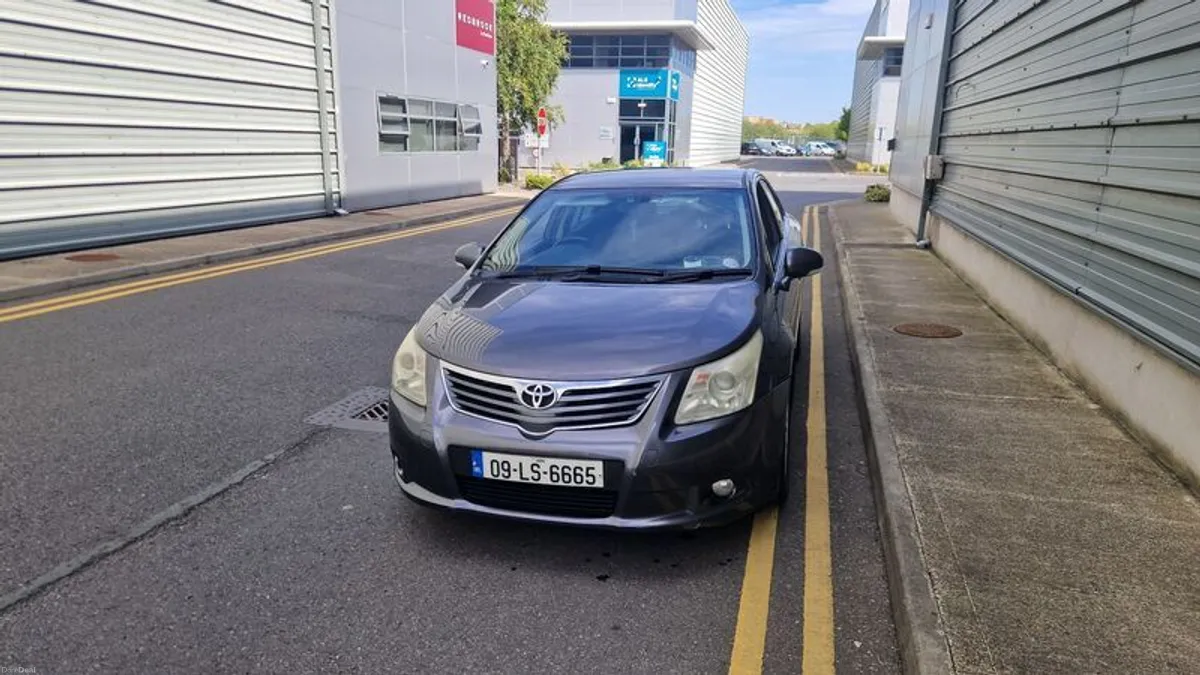 09 Toyota Avensis 2ltr d4d tax amd nct - Image 3