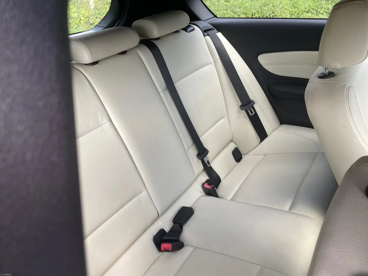 09 BMW 1-Series 2.0 d low mileage - Image 5