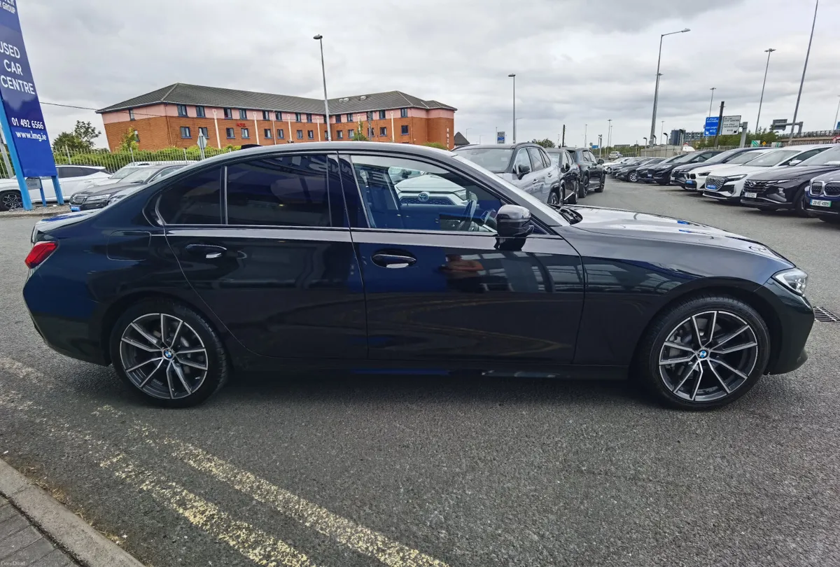 BMW 3 SERIES 330E XDRIVE SPORT PRO AUTOMATIC PHEV - Image 4