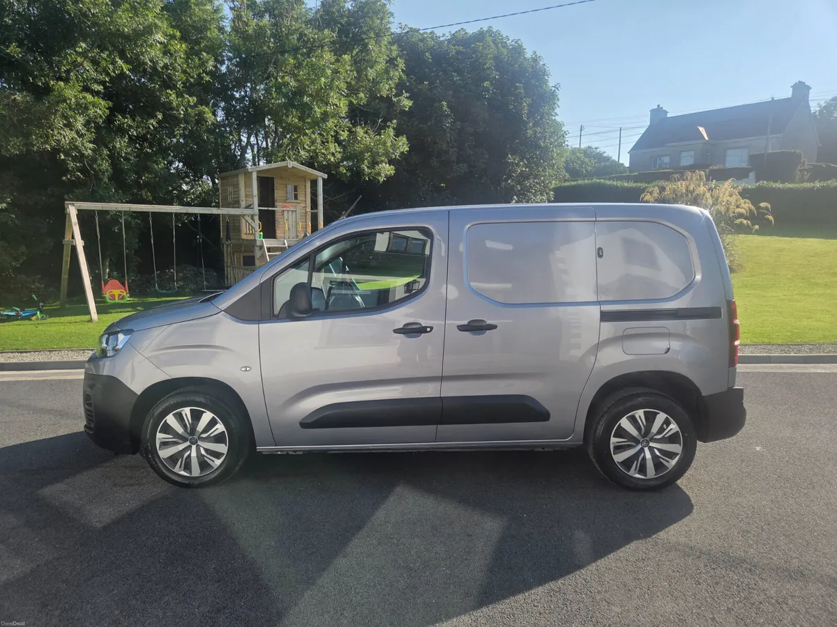 2020 CITREON BERLINGO 1.5HDI 100BHP - Image 4