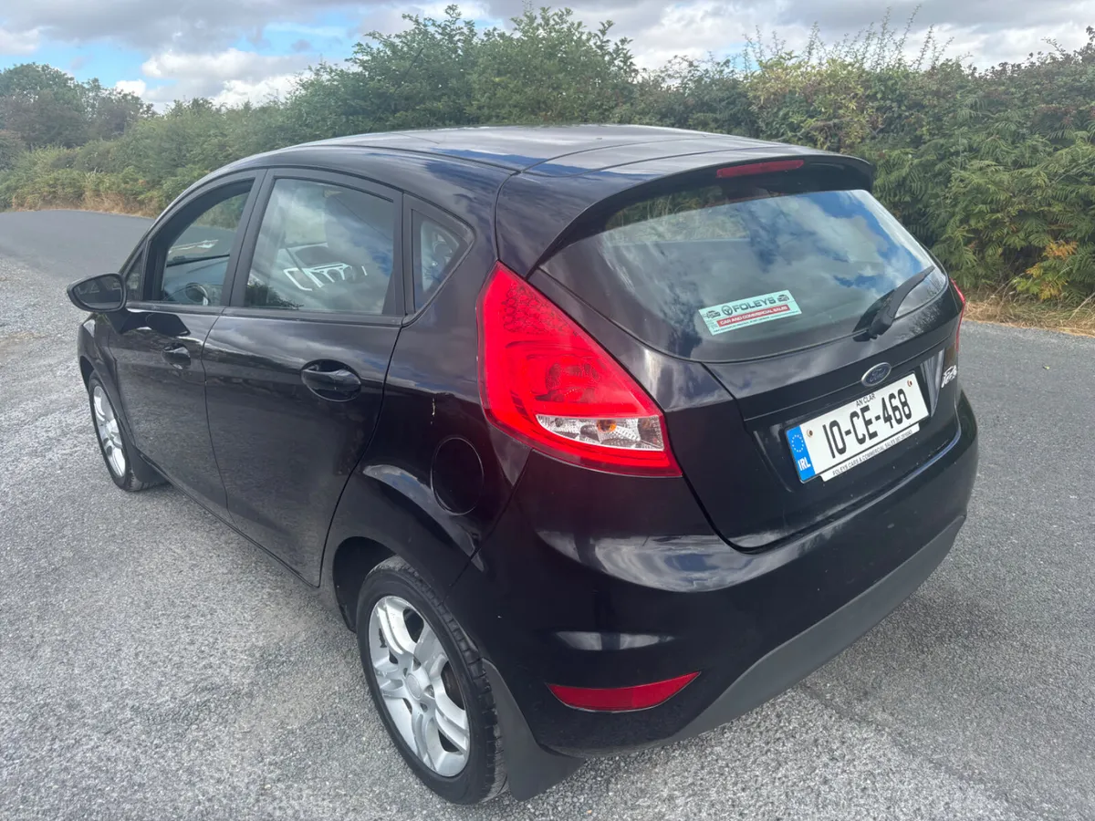 Ford Fiesta 2010 1.2 - Image 4
