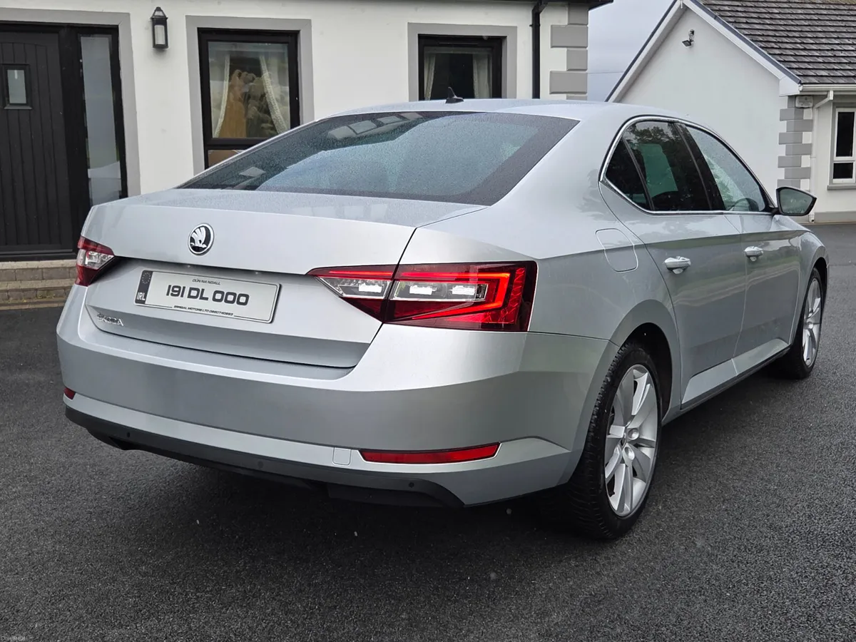 2019 SKODA SUPERB 2.0TDI SEL EXECUTIVE 150BHP - Image 4