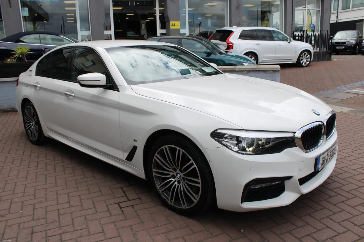 530E X-DRIVE M-SPORT PLUS 4DR SALOON AUTO // BUY W - Image 2