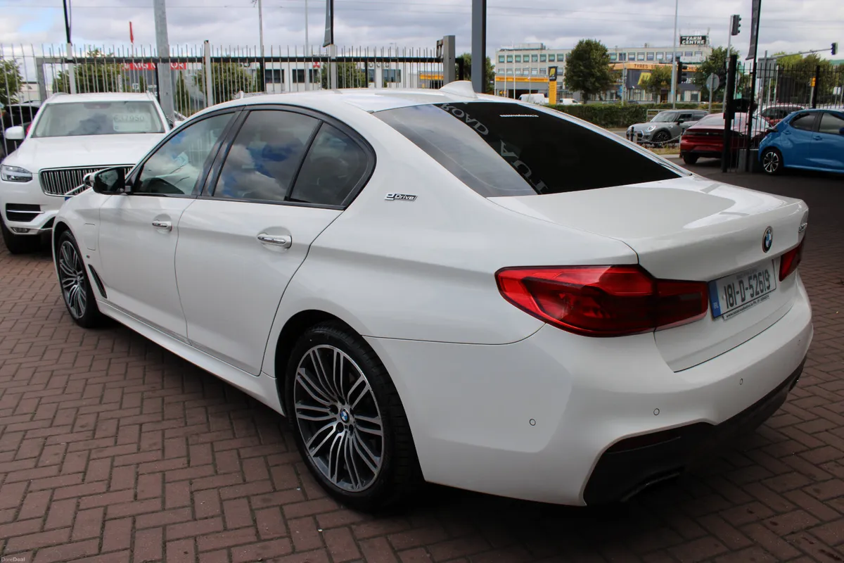 530E X-DRIVE M-SPORT PLUS 4DR SALOON AUTO // BUY W - Image 6