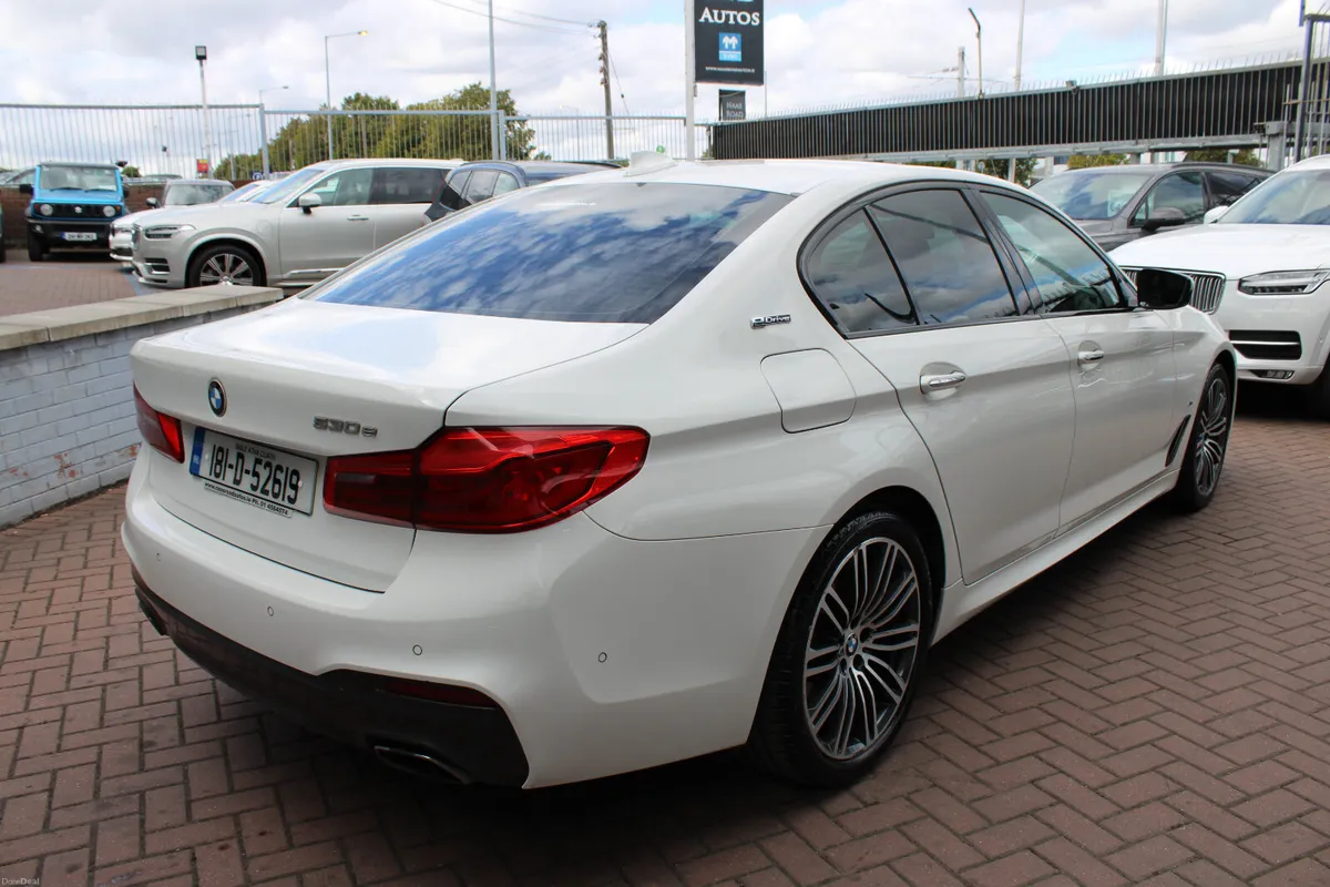 530E X-DRIVE M-SPORT PLUS 4DR SALOON AUTO // BUY W - Image 4
