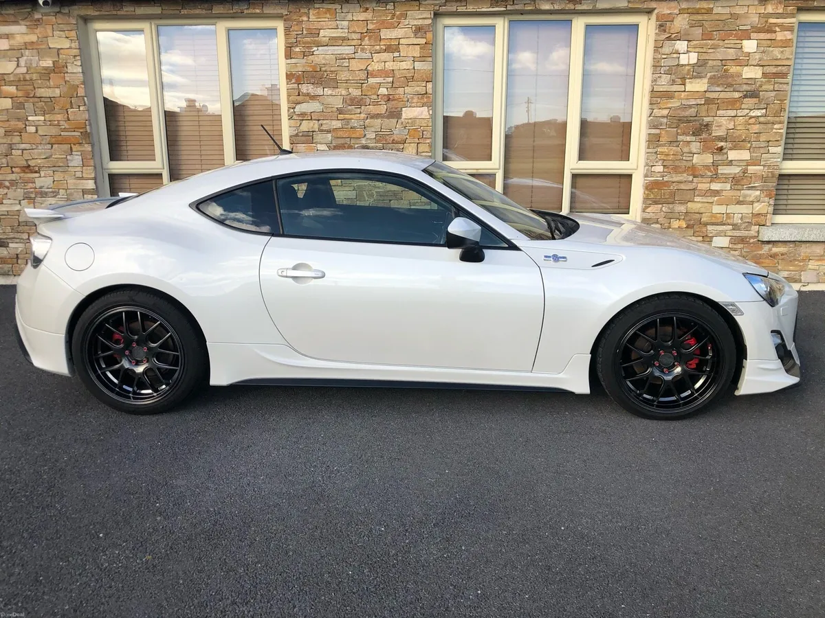 Toyota GT86 TRD - Image 2
