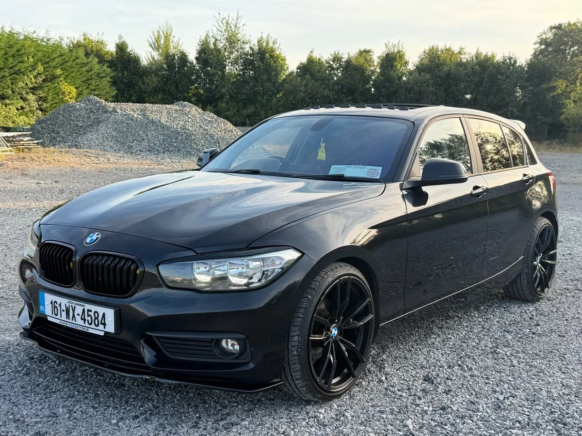 BMW 1 SERIES-116D-1.5L DIESEL-MANUAL-SUNROOF - Image 1