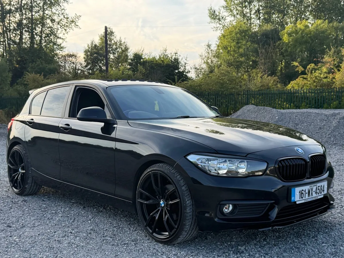 BMW 1 SERIES-116D-1.5L DIESEL-MANUAL-SUNROOF - Image 6