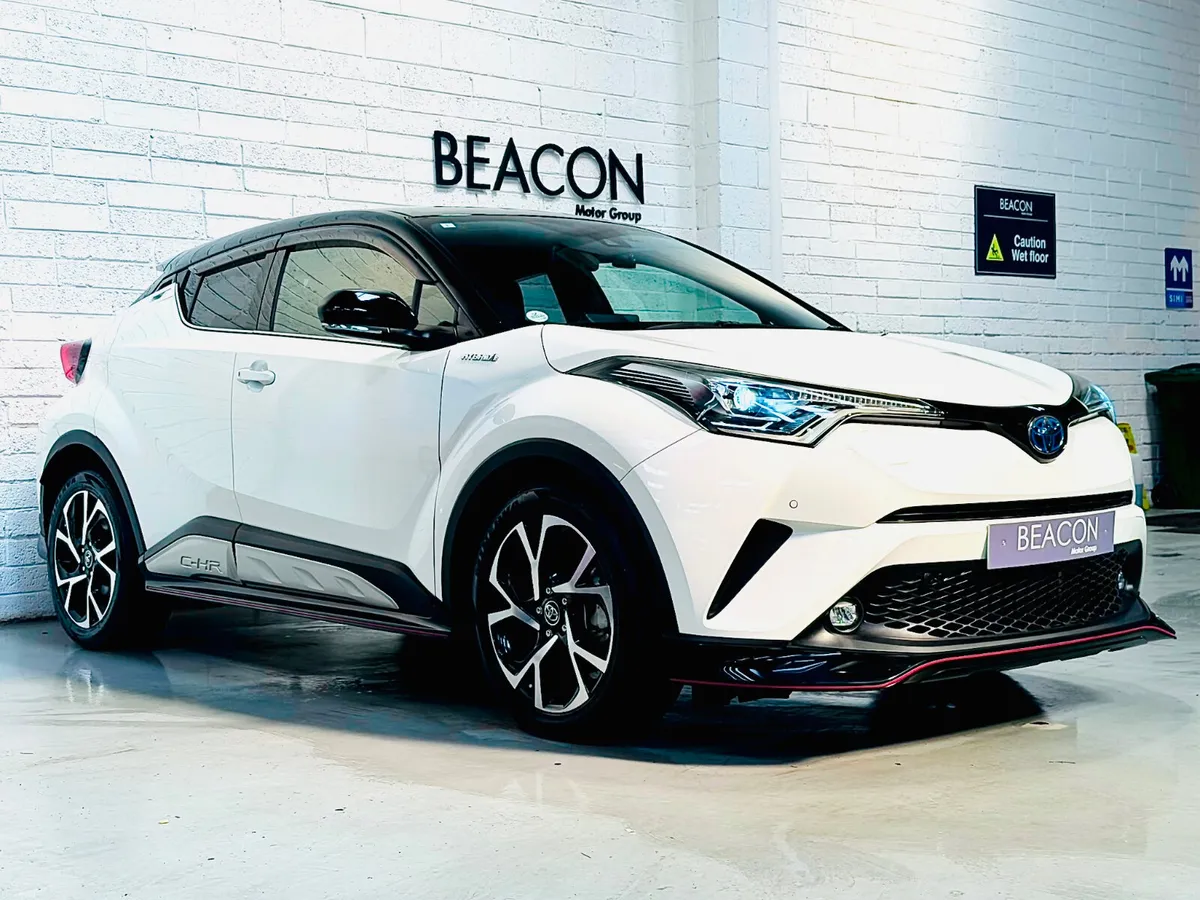202*39,000 MILES*HYBRID SPORT TOYOTA C-HR SPORT ED - Image 3