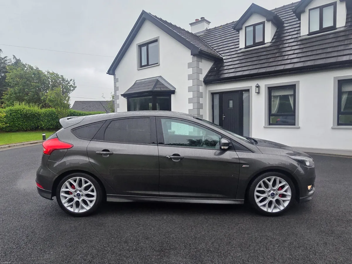2018 FORD FOCUS ST LINE 1.5TDCI 120BHP - Image 4