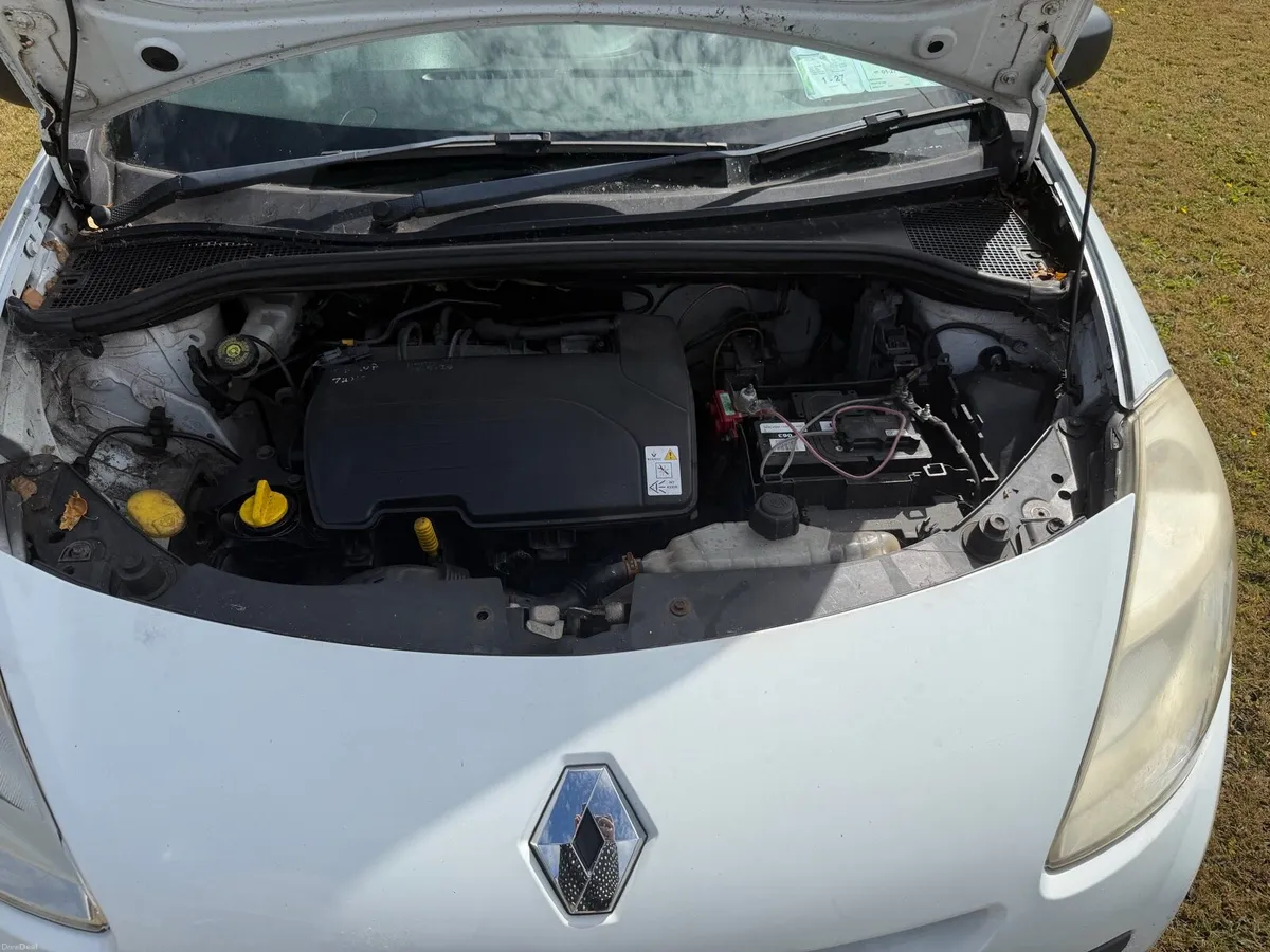 Renault Clio - Image 3