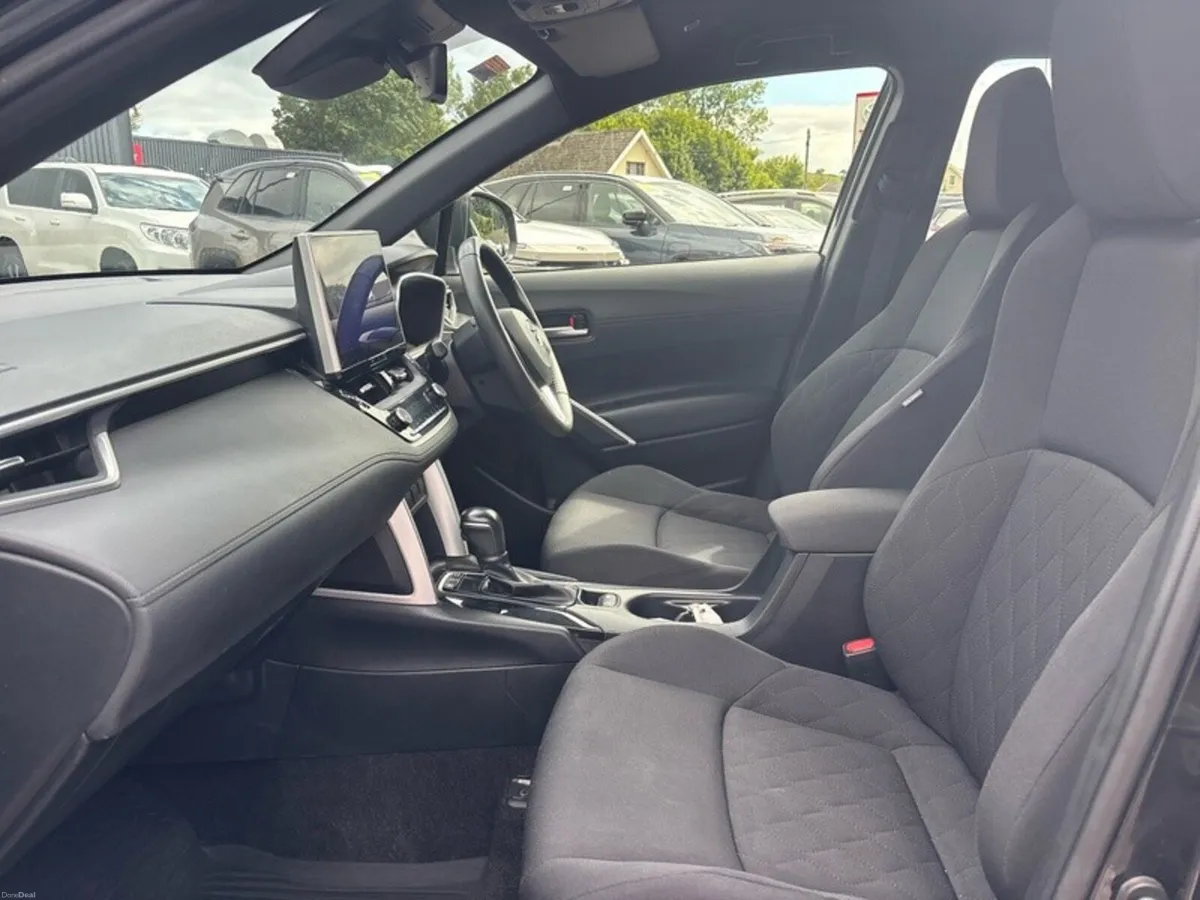 Toyota Corolla Cross CROSS LUNA 1.8 - Image 6