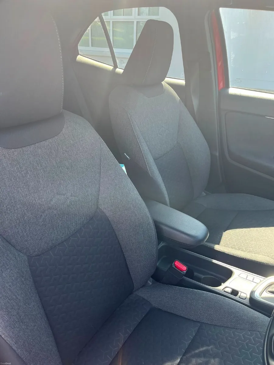 Toyota Yaris Cross 2023 - Image 4
