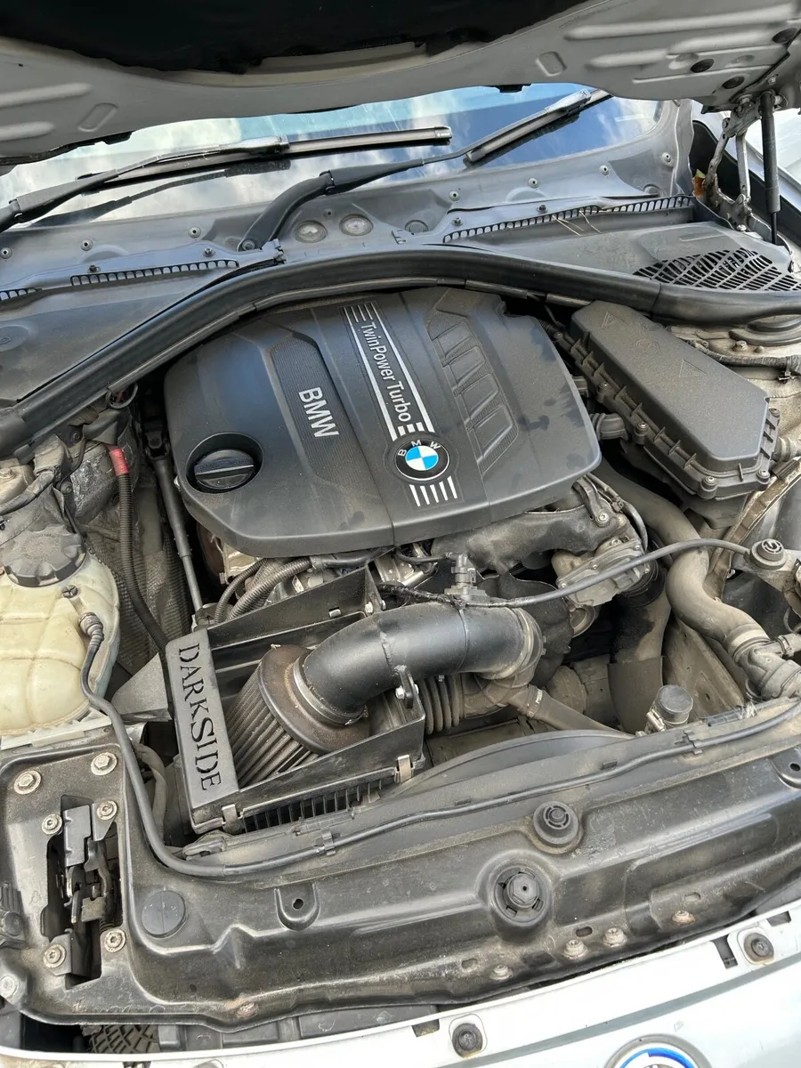 BMW 3-Series 2012 - Image 5