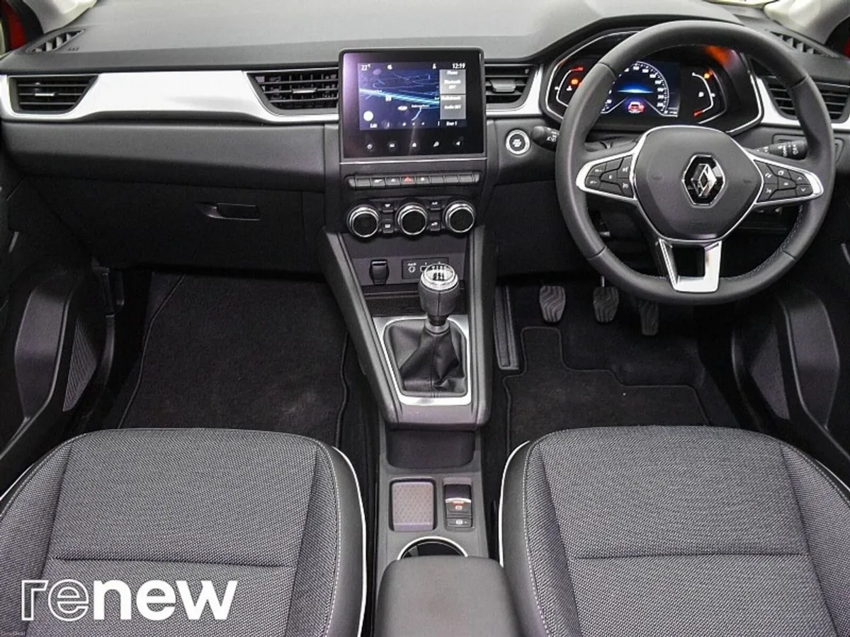 Renault Captur Techno TCe 90 MY23 5DR - Image 2