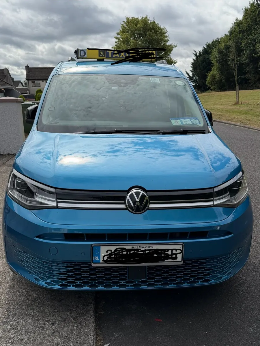 2023 VW Caddy wheelchair access Taxi - Image 1