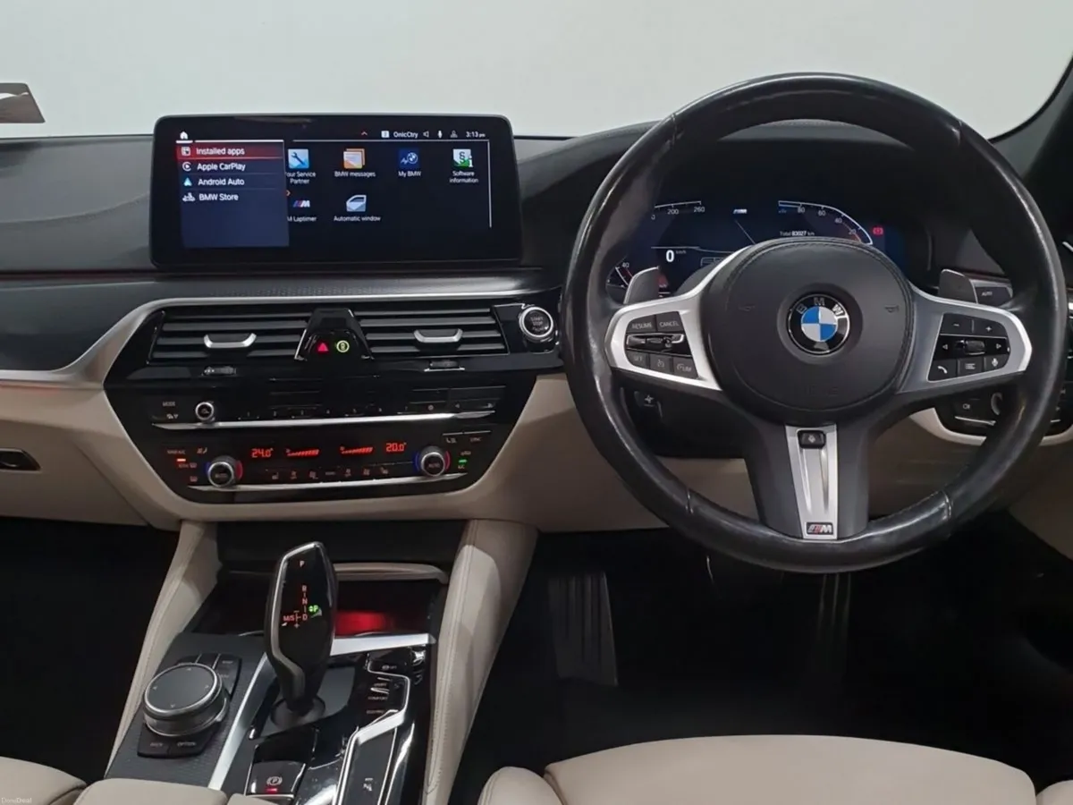 BMW 5-Series 520d M Sport PRO / COMFORT PACK - Image 5