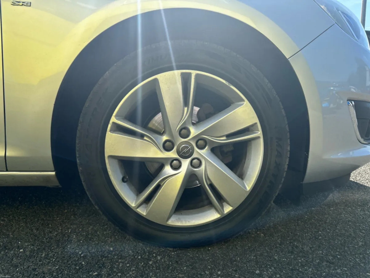 Opel Astra SRI 1.3 CDTI 95PS 5DR - Image 5