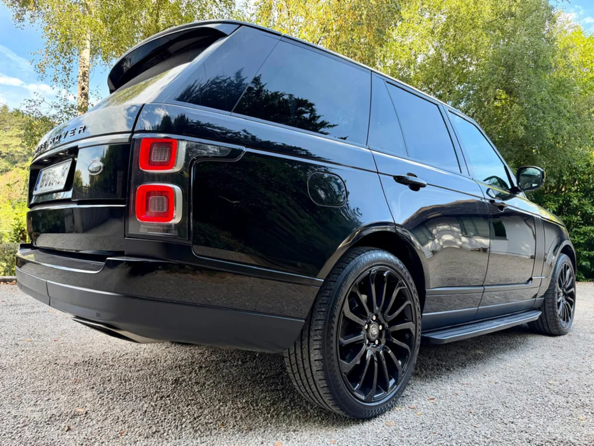 Land Rover Range Rover 3.0 TDV6 *Panoramic Sunroof - Image 4