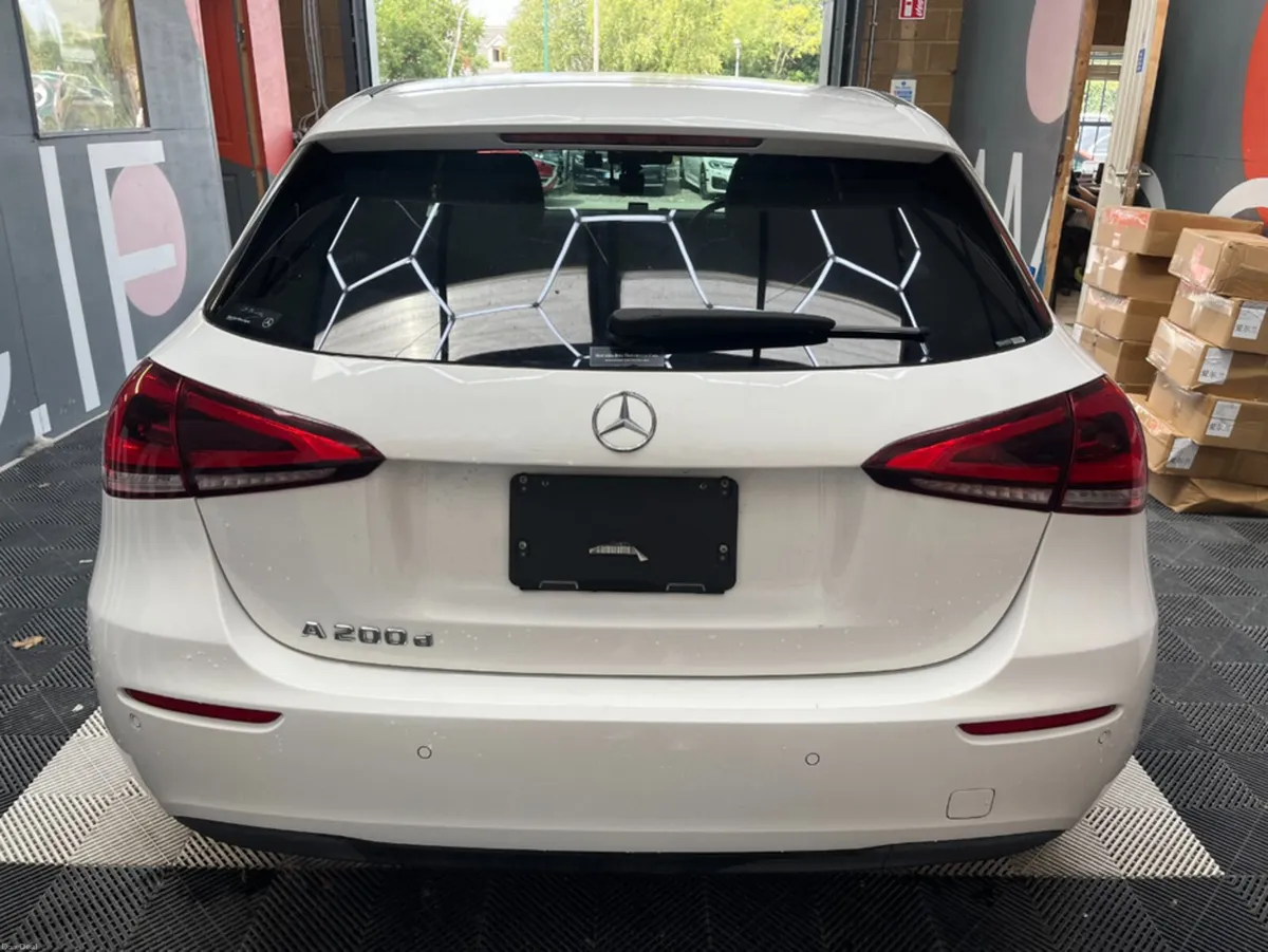 Mercedes-Benz A-Class 2019 MERCEDES-BENZ A200D 2.0 - Image 4