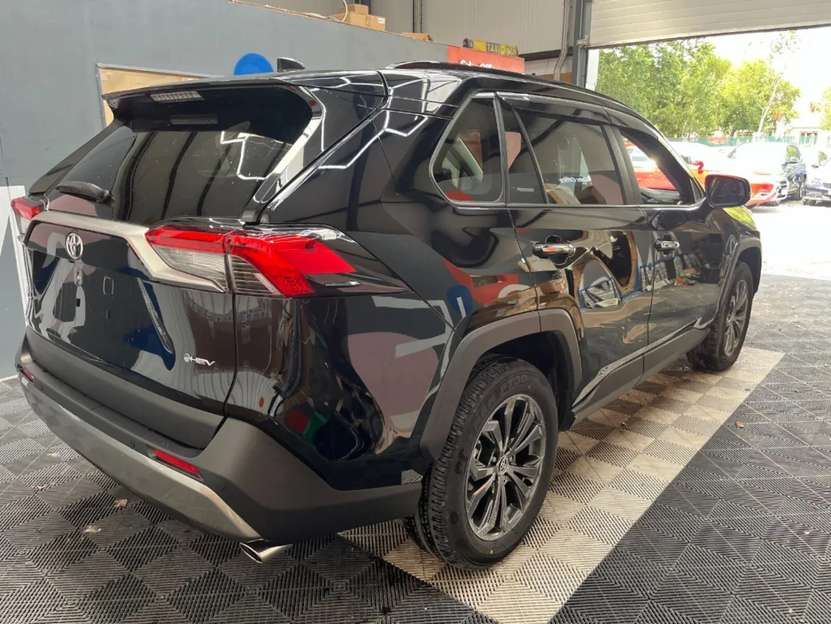 Toyota RAV4 2025 TOYOTA RAV4 5D 4WD 2.5 HYBRID G A - Image 3