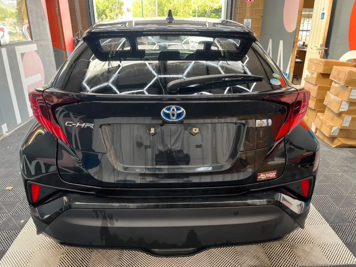 Toyota C-HR 2021 TOYOTA C-HR G MODE NELO SAFTY PLU - Image 4