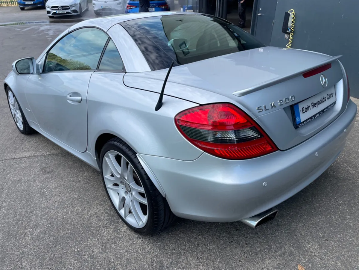 Mercedes-Benz SLK 200 KOMPRESSOR AUTO AS NEW! LOW - Image 6