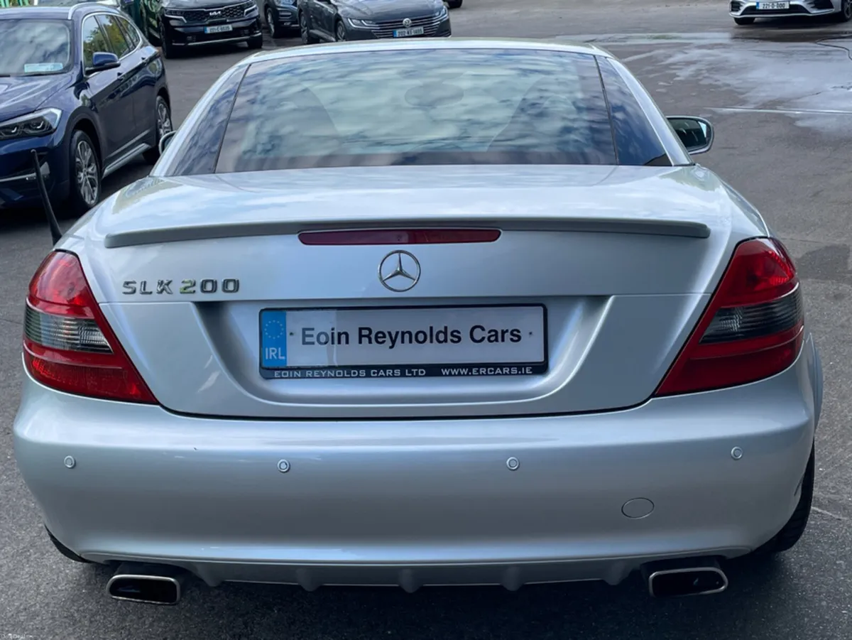 Mercedes-Benz SLK 200 KOMPRESSOR AUTO AS NEW! LOW - Image 4