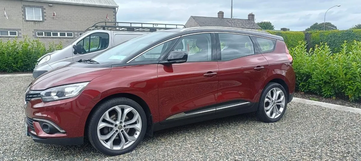 Renault Grand Scenic  2020 Low   Km - Image 3