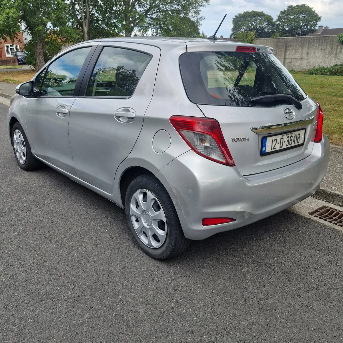 Toyota Yaris Auto 68KM 2012 - Image 4