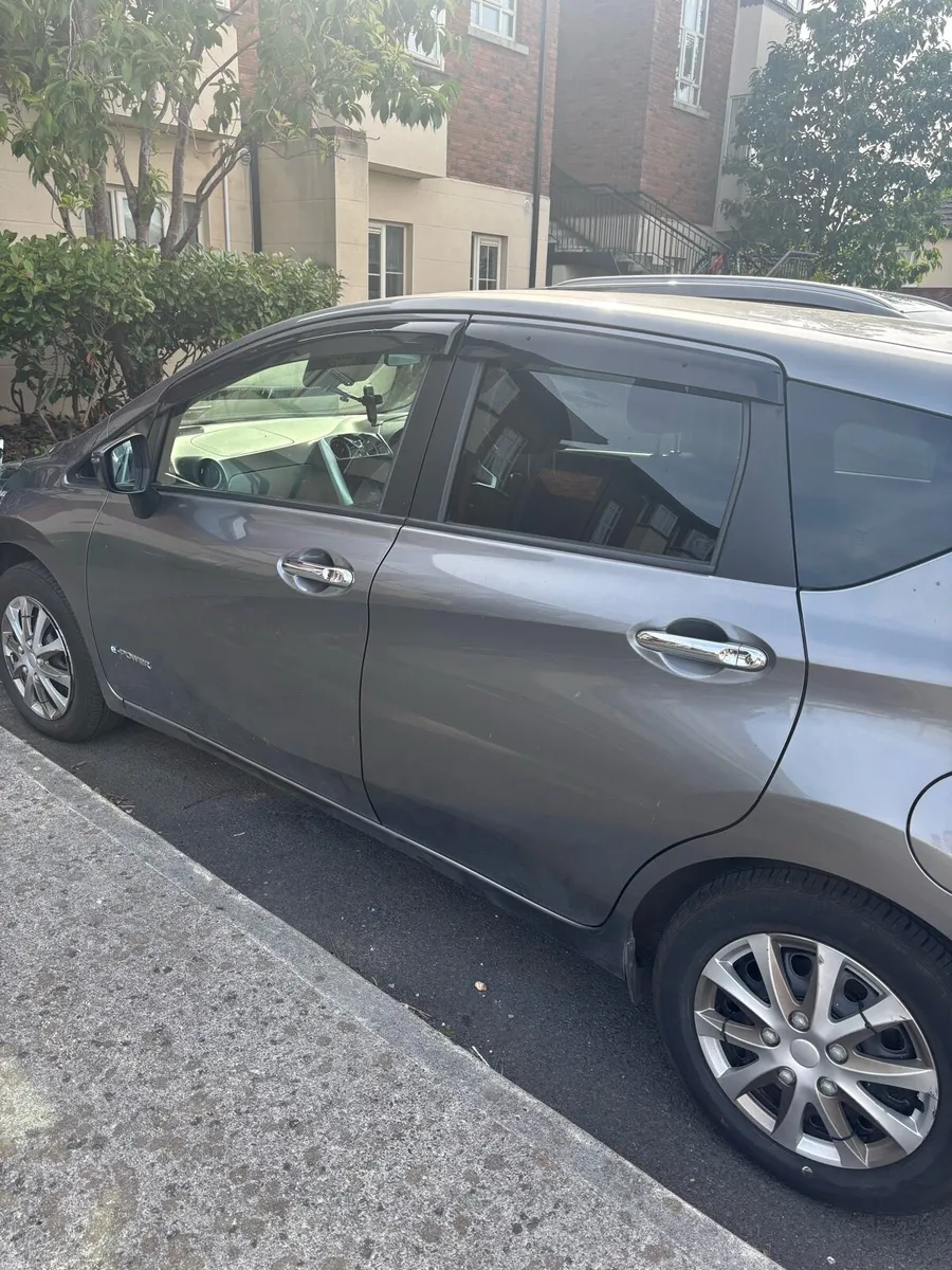 Nissan Note - Image 1