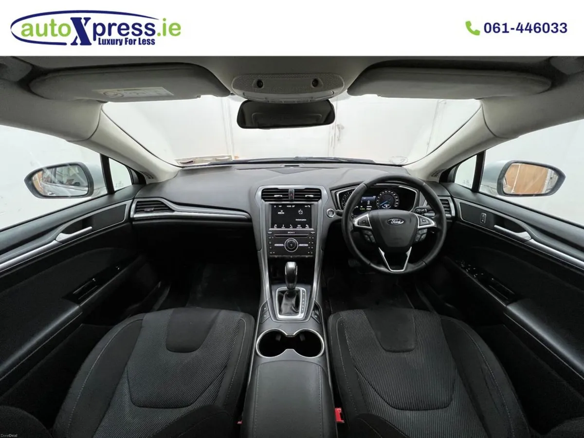 Ford Mondeo 2.0 Titanium, Automatic - Image 2