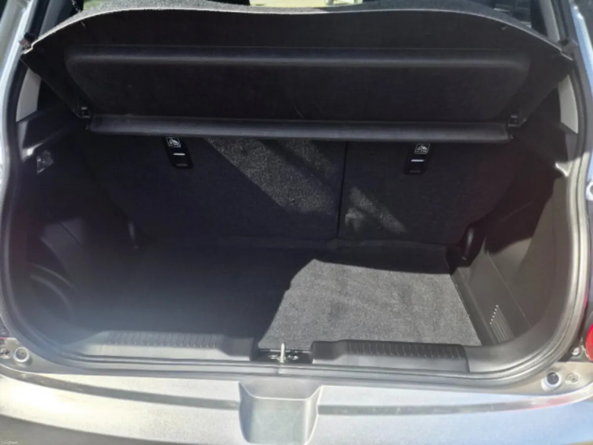 Suzuki Swift 1.0 SZT 5DR - Image 6