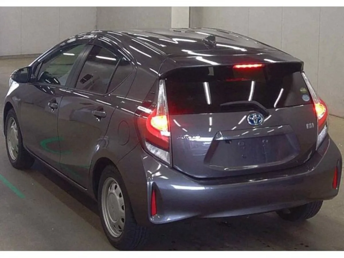 Toyota Aqua 1.5 Petrol Hybrid Auto - Image 3