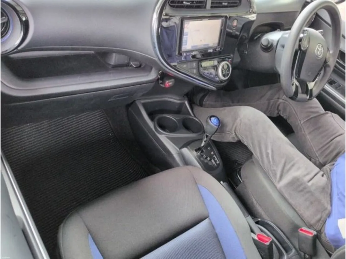 Toyota Aqua 1.5 Petrol Hybrid Auto - Image 5