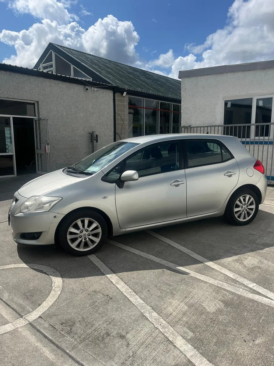 Toyota Auris 2008 - Image 3