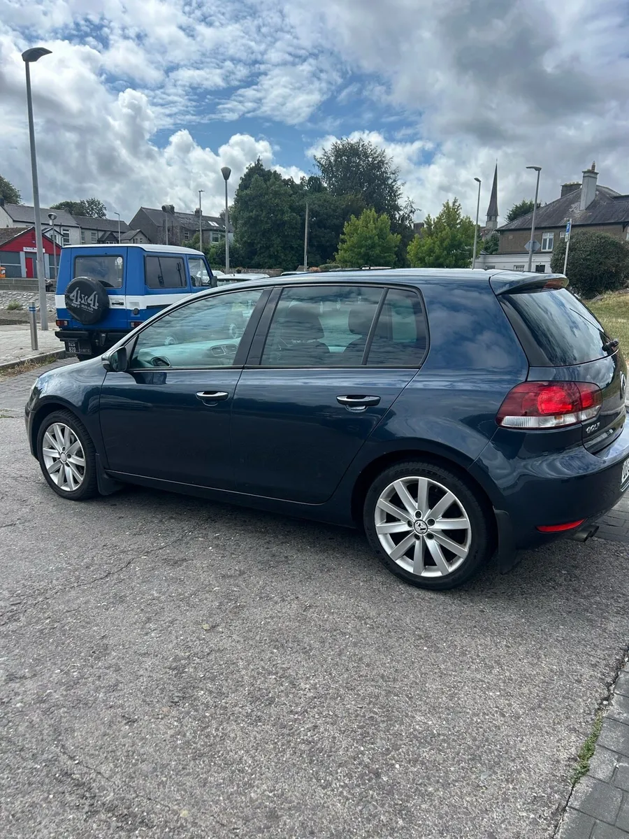 2010 Volkswagen Golf 2.0 GT TDI - Image 3