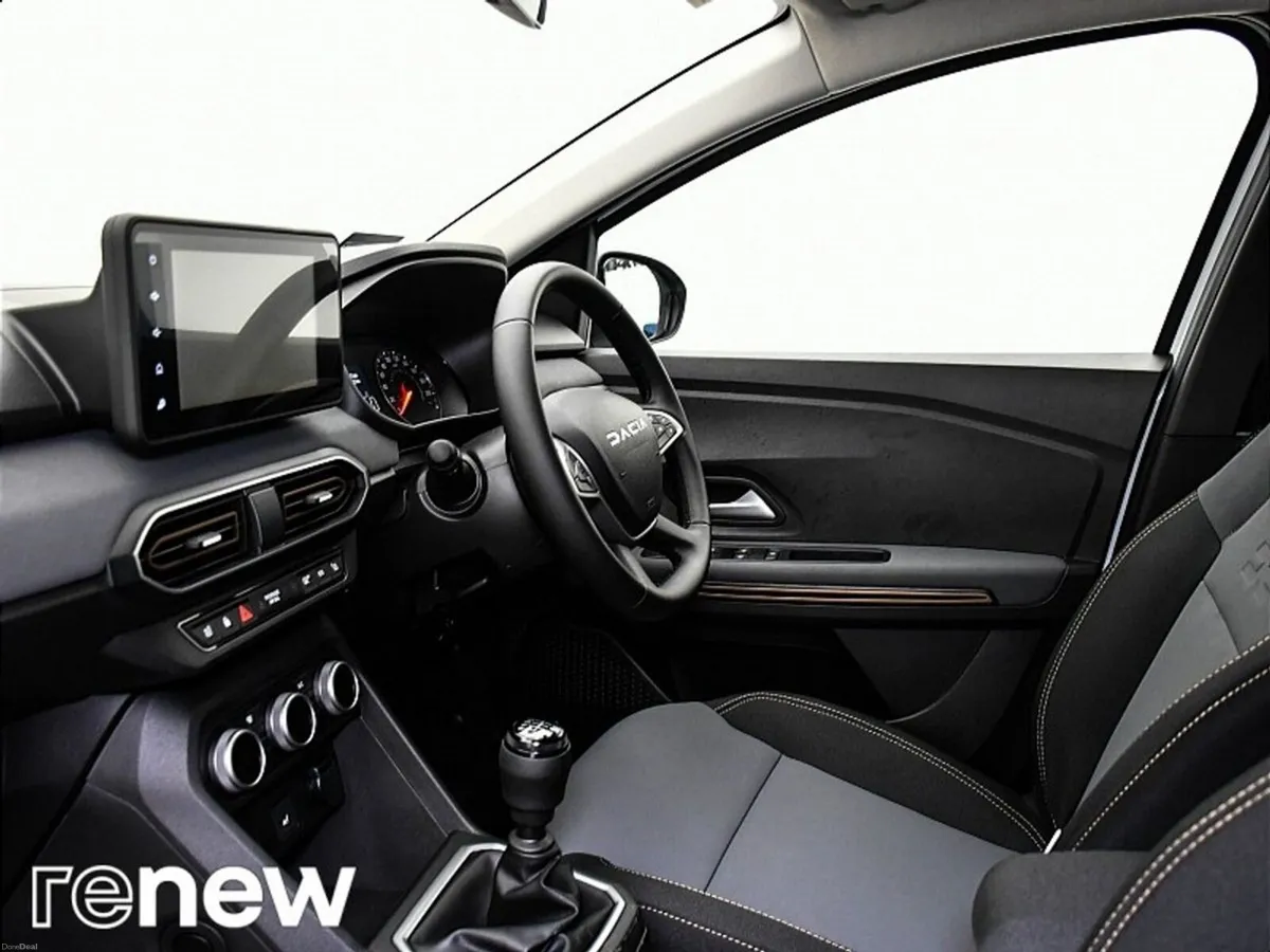 Dacia Sandero Stepway TCe 90 Extreme - Image 5
