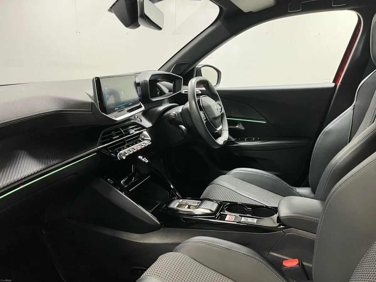 Peugeot 2008 GT EV 50kWh 136BHP - Reversing Camera - Image 6