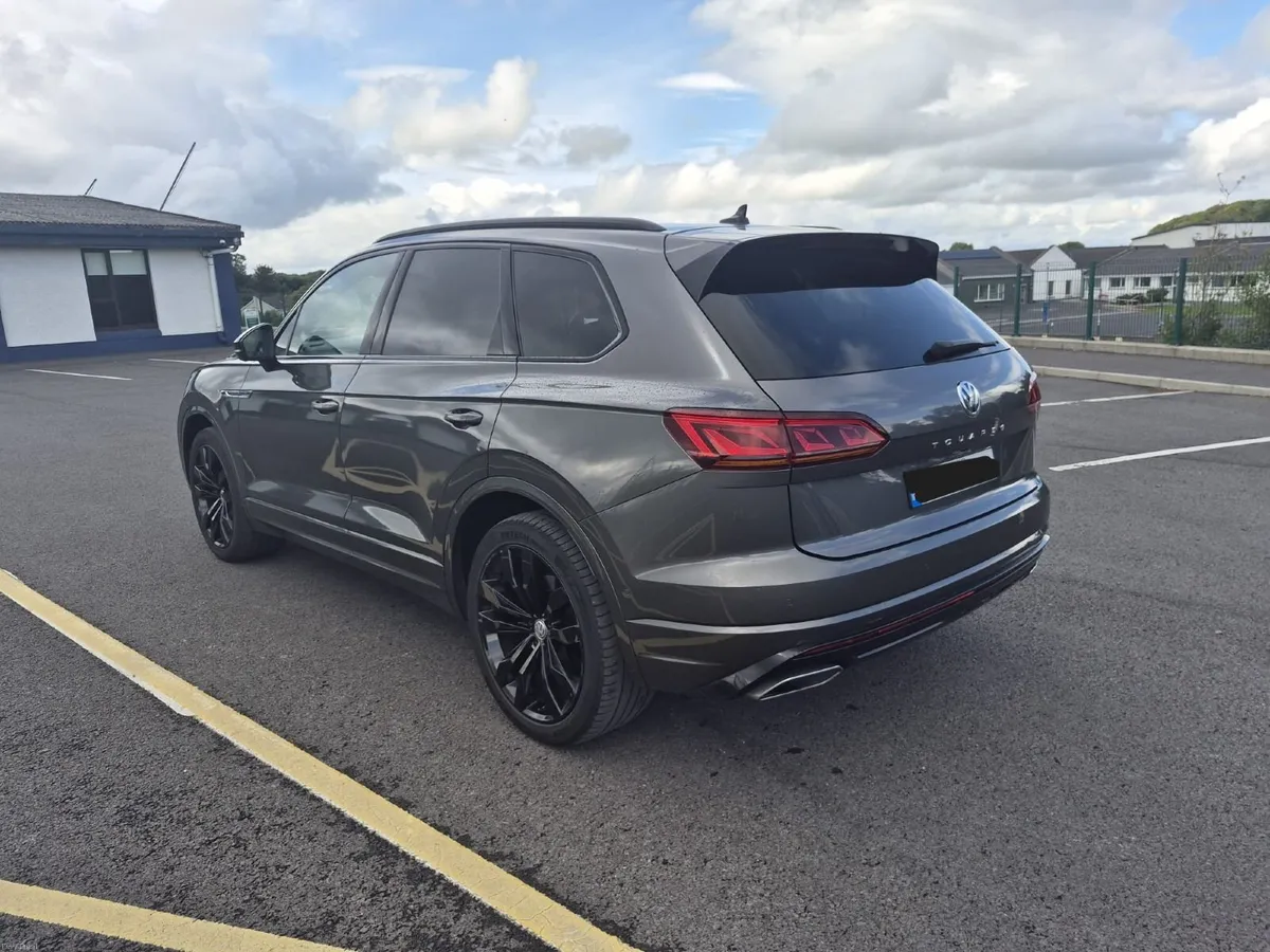 Volkswagen Touareg 2020 - Image 5