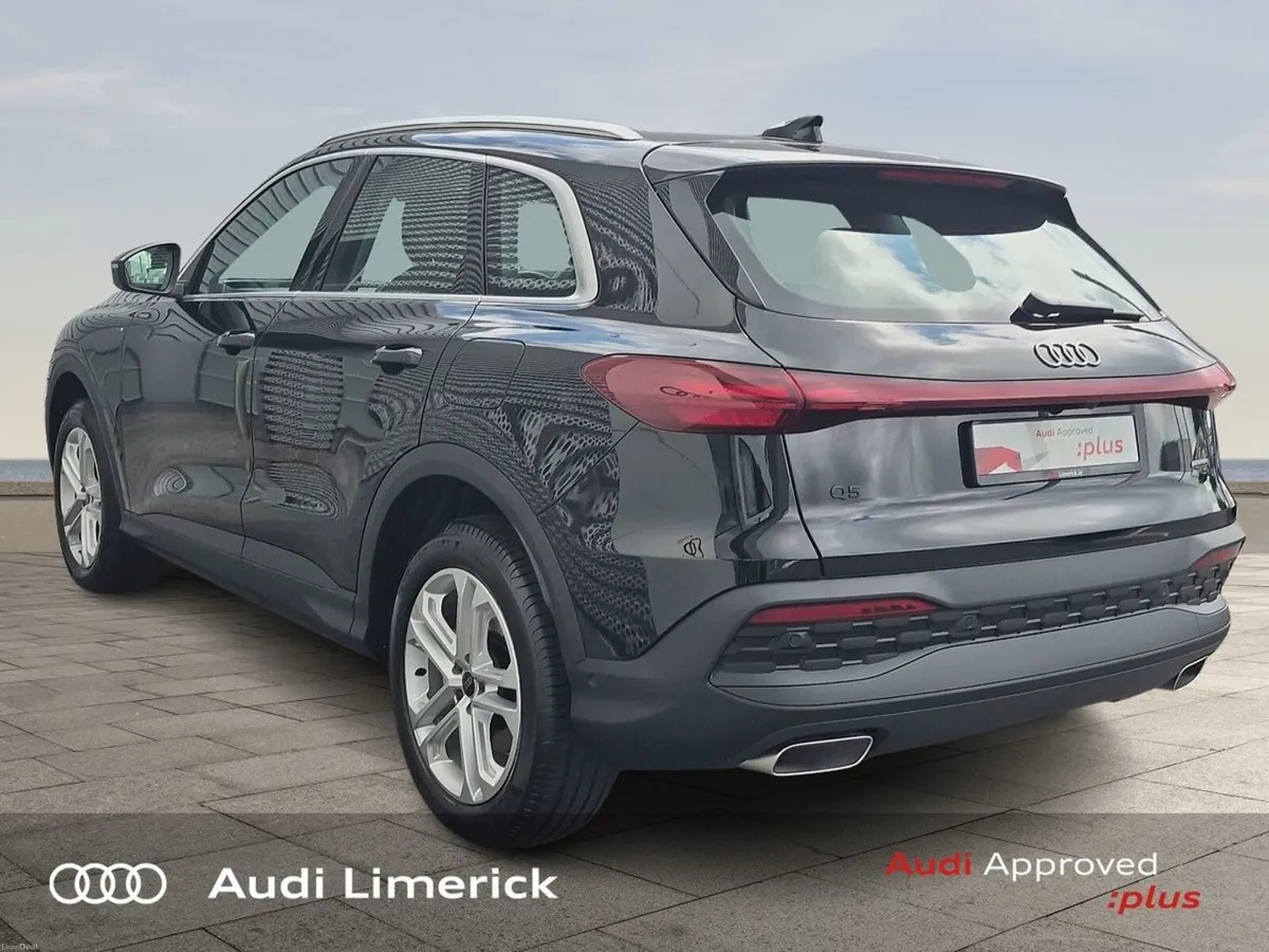 Audi Q5 Q5 E-HYBRID Q SE + UPGRADED ALLOYS - Image 4