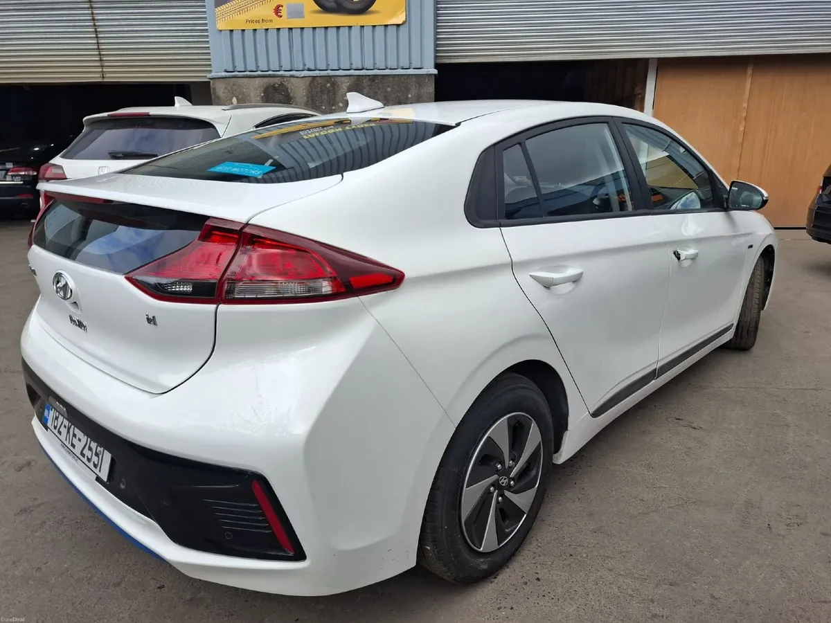 Hyundai IONIQ 2018 - Image 4