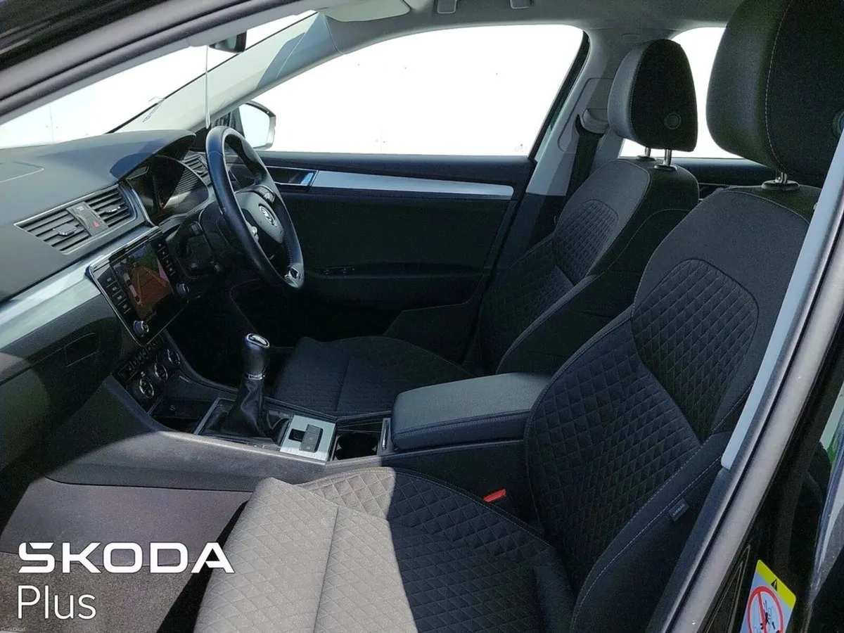 Skoda Superb AMBITION 2.0TDI 150HP - Image 4