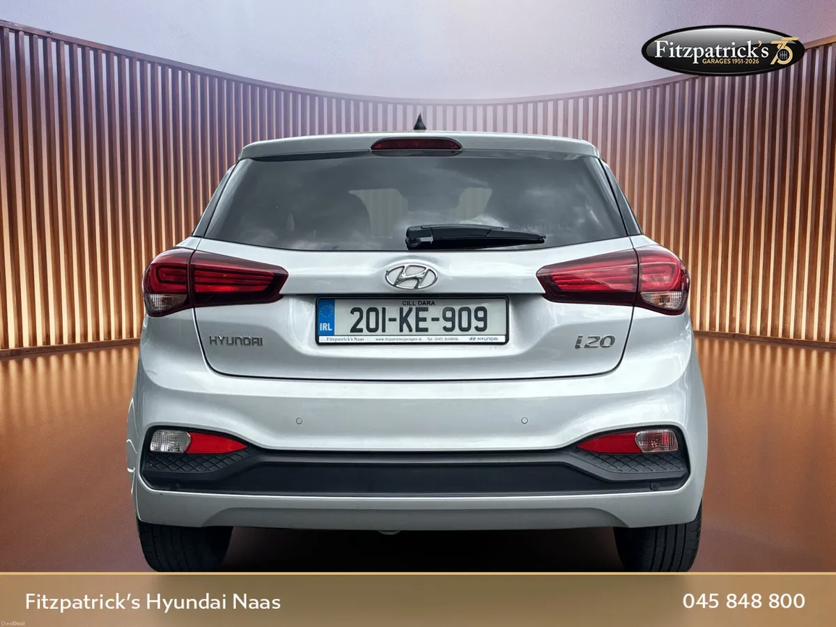 Hyundai i20 Deluxe 1.2 Petrol - Image 4