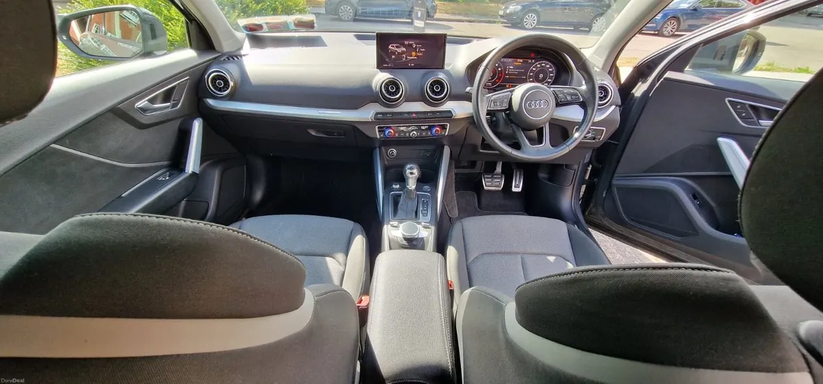 Audi Q2 2018 - Perfect condition - Image 5