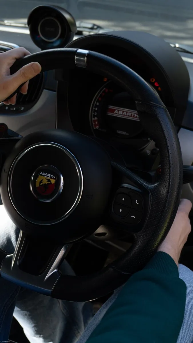 Abarth 595 Turismo 2018 1.4 T-Jet - Image 4