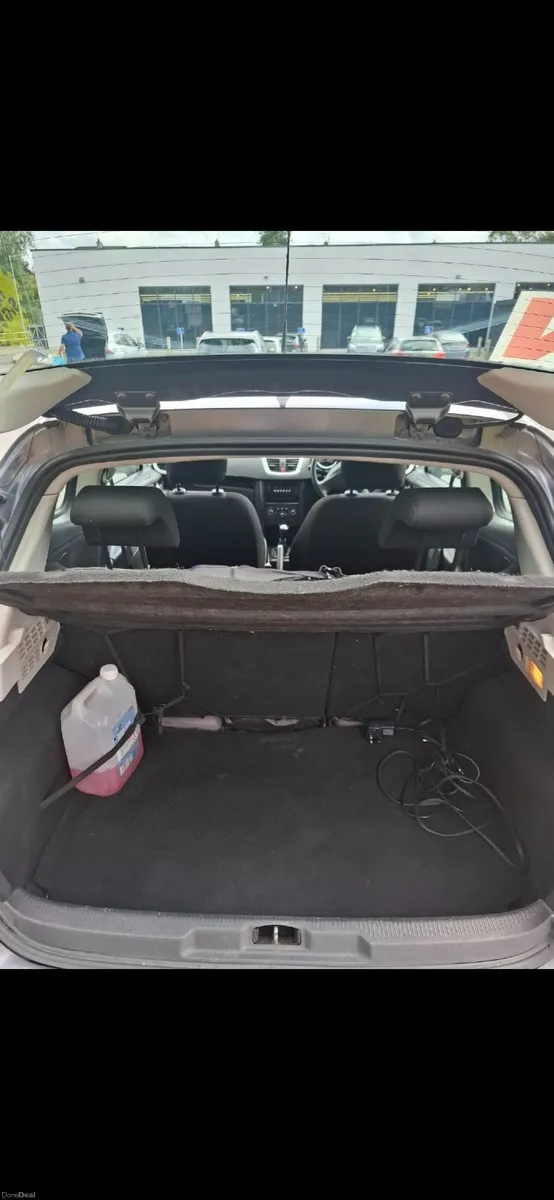 Peugeot 207 2010 - Image 3