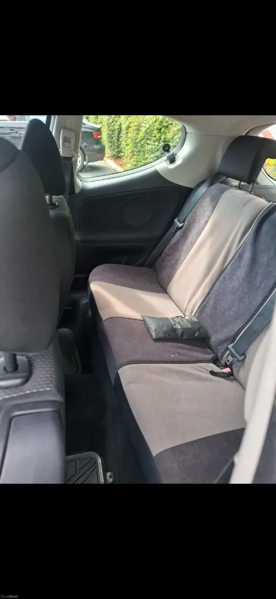 Peugeot 207 2010 - Image 4