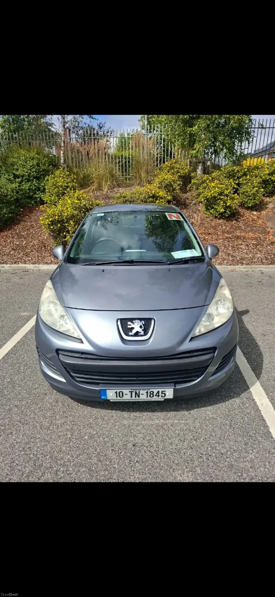 Peugeot 207 2010 - Image 1